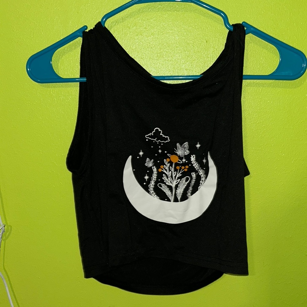 black cro top